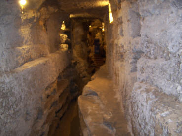 Catacomba-di-Santa-Lucia