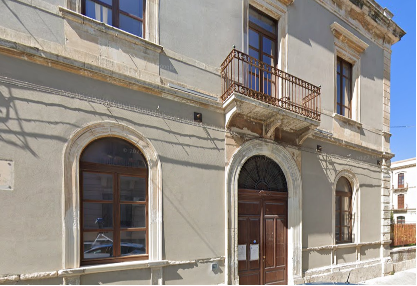 Ufficio Tributi ed Ufficio Istruzione